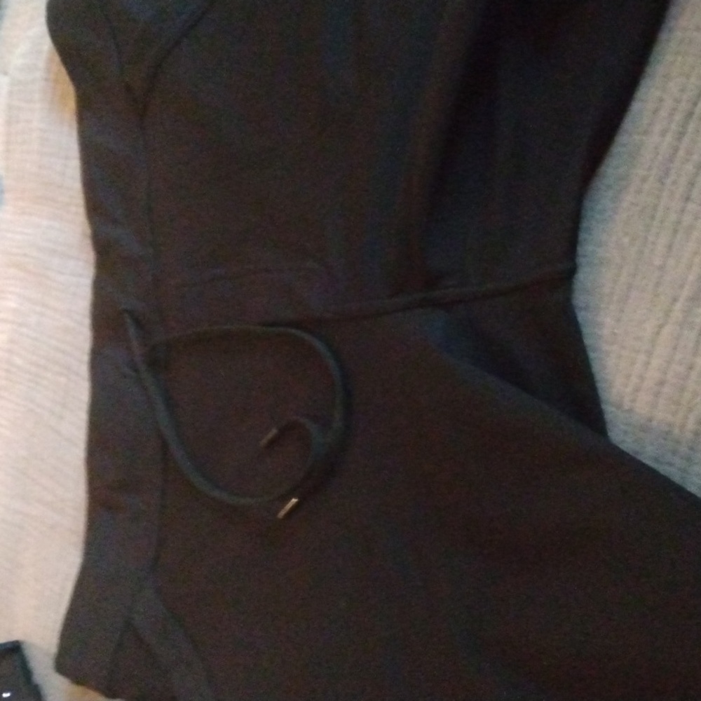 Athleta black stretchy drawstring jogger pants size L EUC
